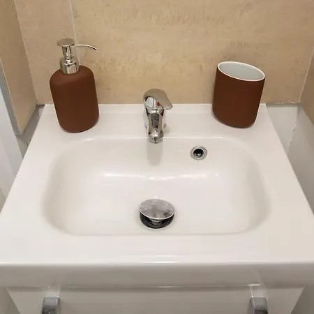 Cosy & Proche Gare Et Centre Apartment *